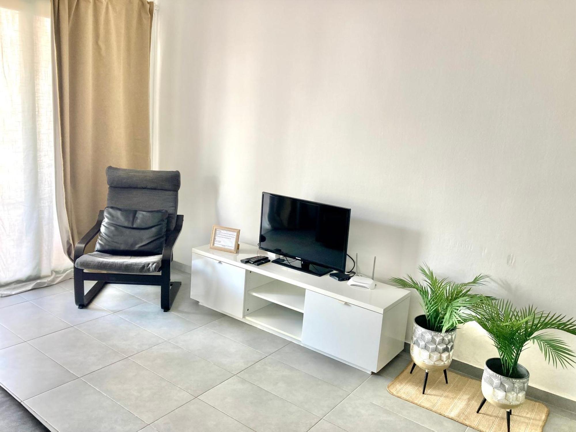 Ground Floor Apartment With Pool, Next To The Beach Costa Teguise Εξωτερικό φωτογραφία