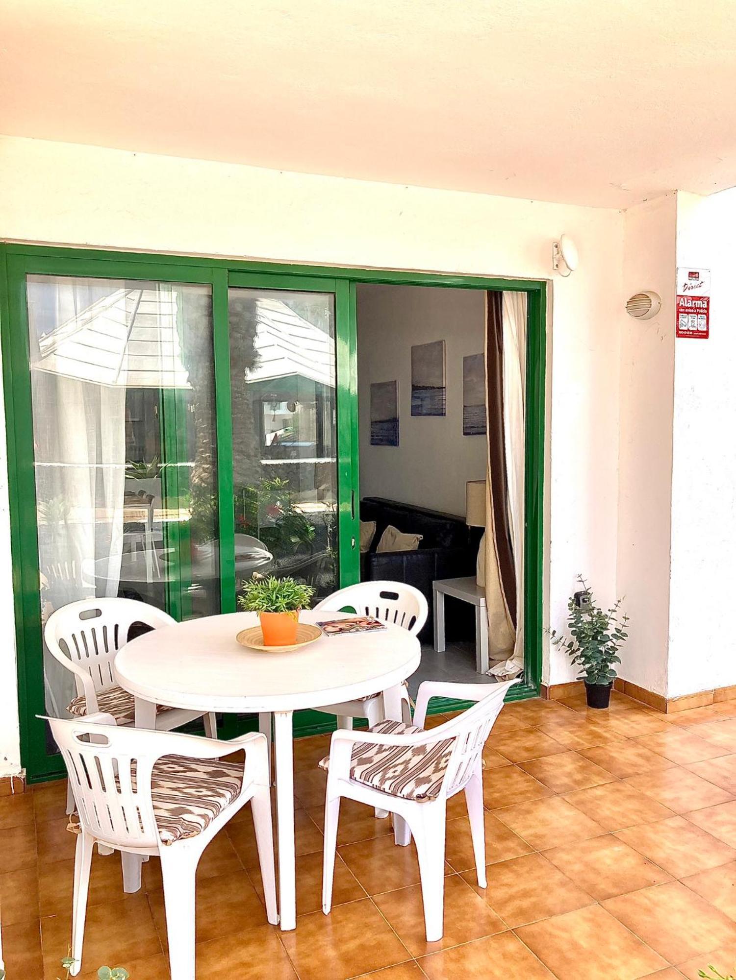 Ground Floor Apartment With Pool, Next To The Beach Costa Teguise Εξωτερικό φωτογραφία