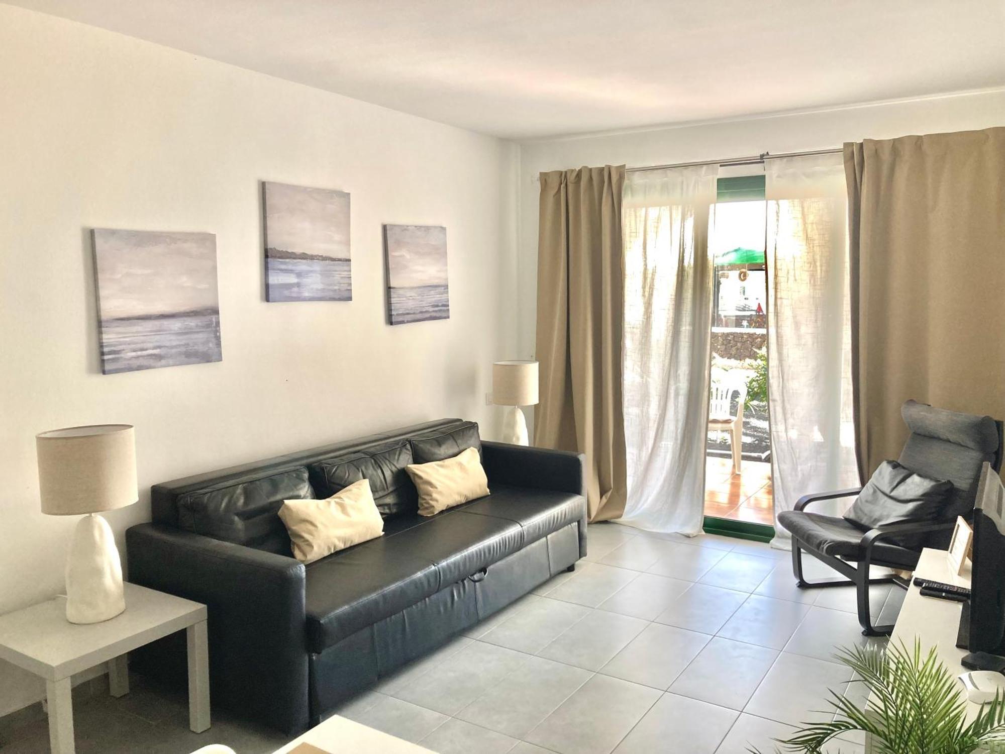 Ground Floor Apartment With Pool, Next To The Beach Costa Teguise Εξωτερικό φωτογραφία
